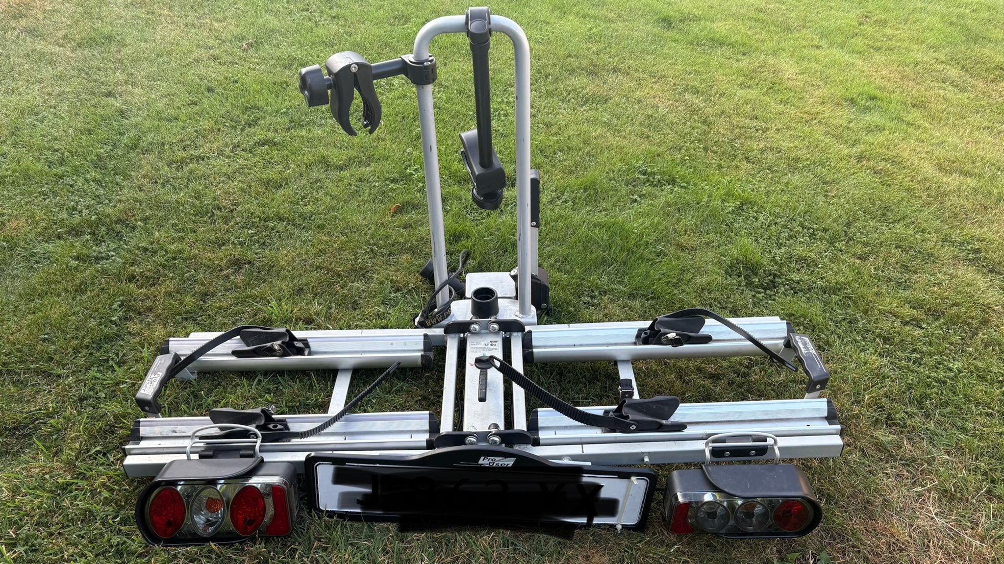 Pro-User Trekhaakdrager voor 2 E-bikes -, Ophalen, Zo goed als nieuw, 2 fietsen, Trekhaakdrager