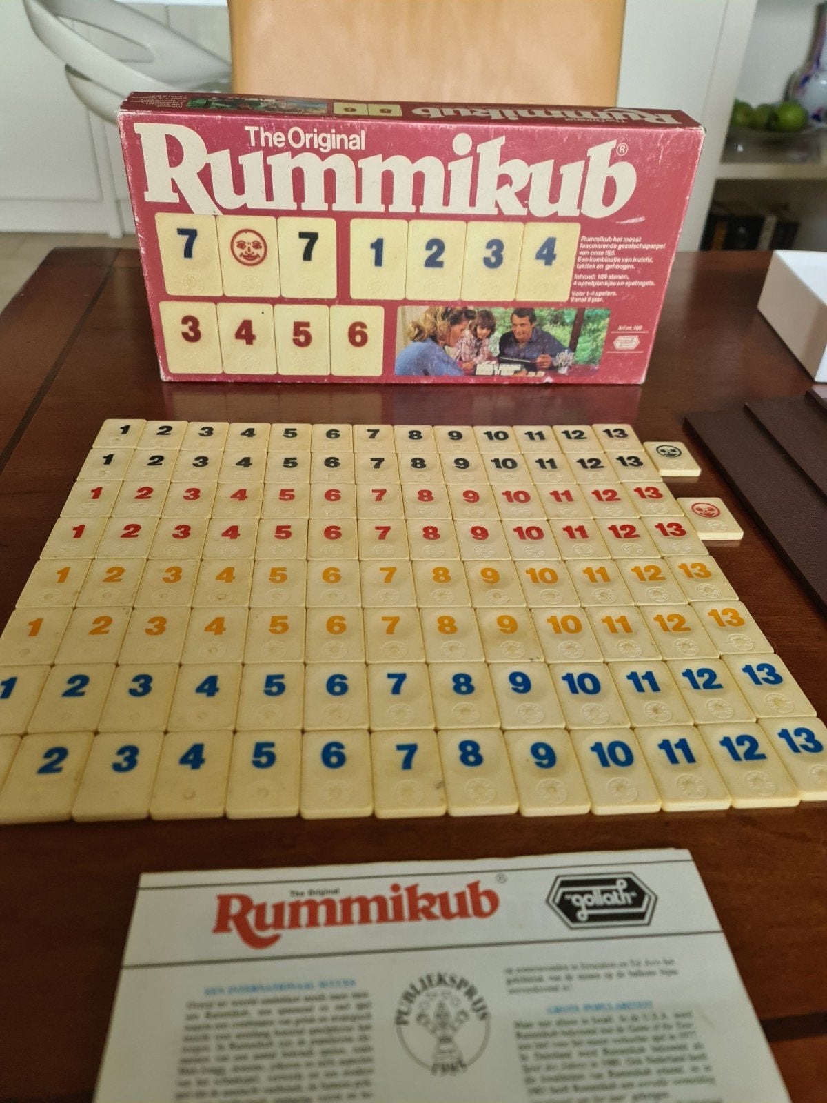 Rummikub The Original - Compleet met grote stenen, Hobby en Vrije tijd, Ophalen of Verzenden