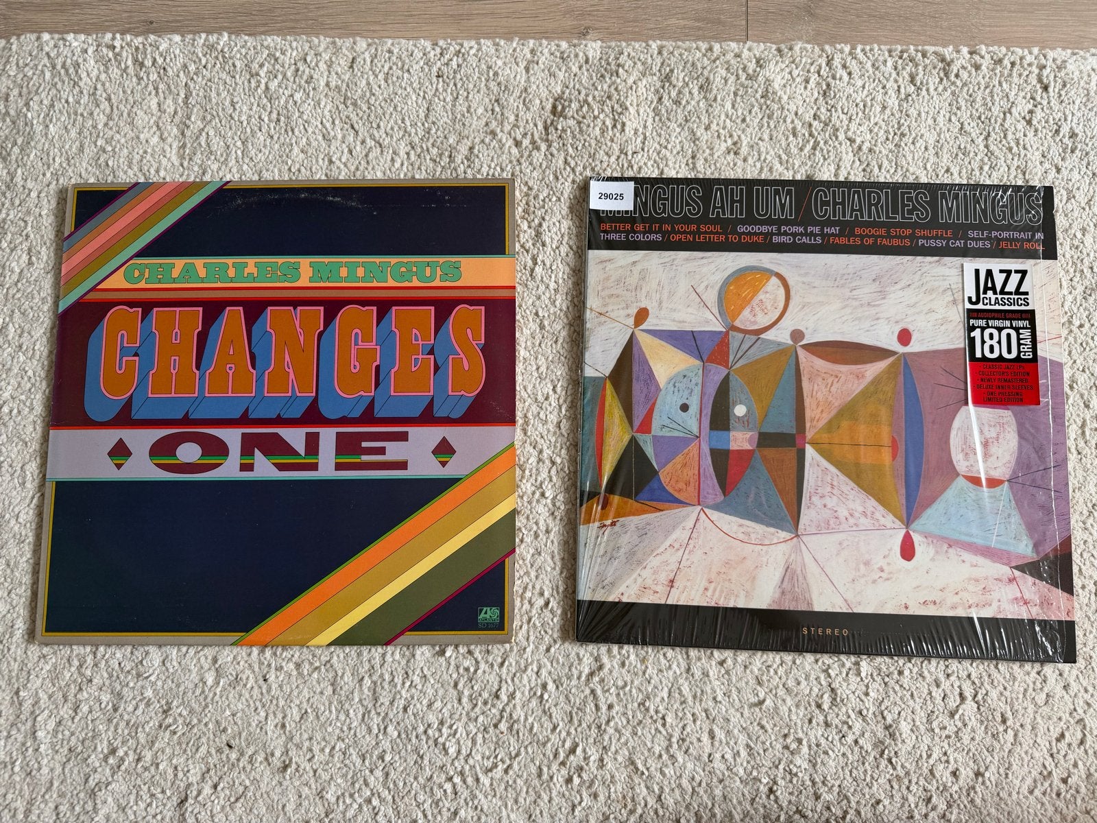 2 Charles Mingus LP's: Changes One (1975) & Mingus Ah Um, LP, Originele persing, Ophalen of Verzenden, Zo goed als nieuw