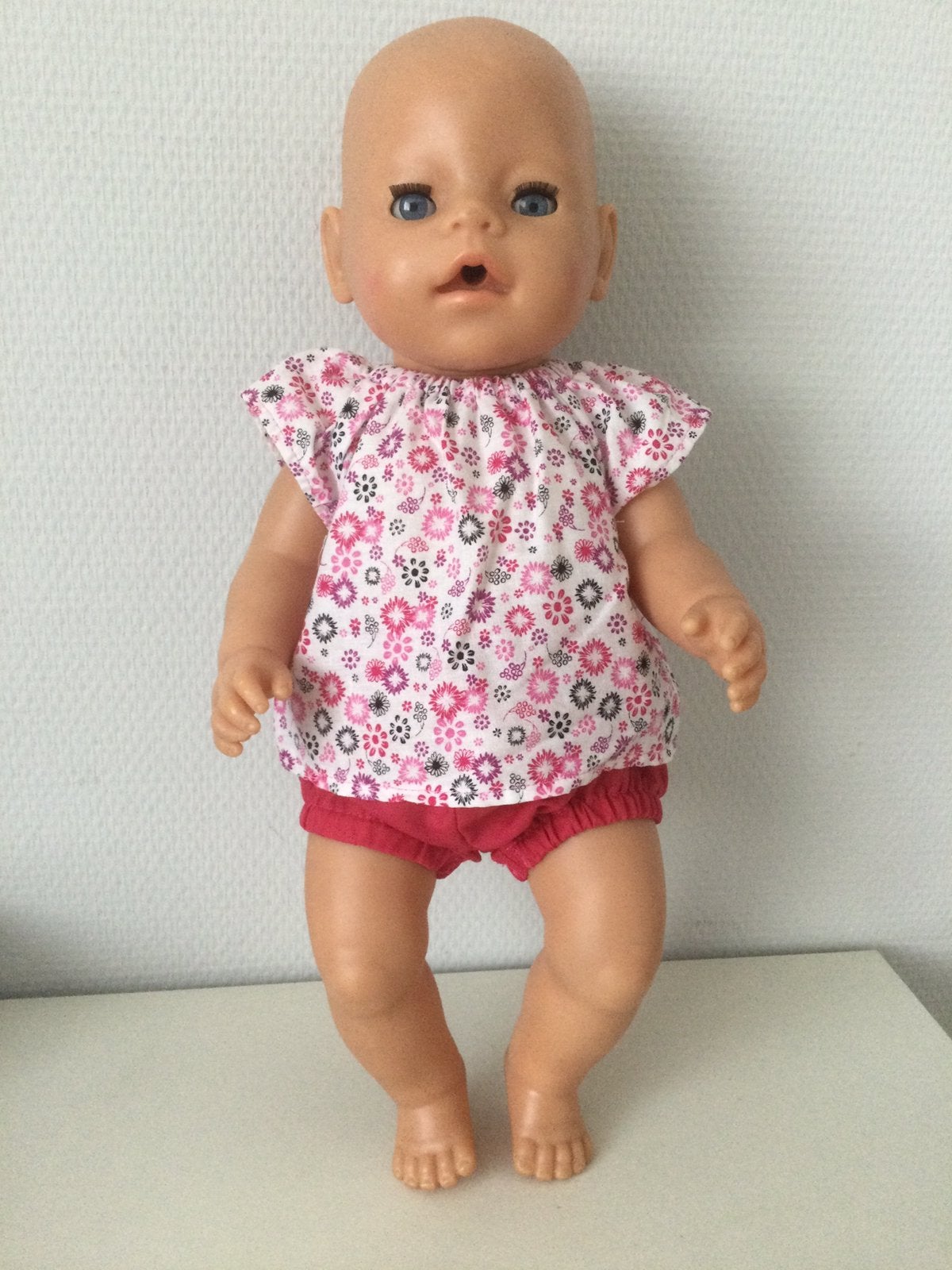 Opruiming poppenkleertjes babypop 43 cm babyborn pop 43 cm, Ophalen of Verzenden, Nieuw, Babypop