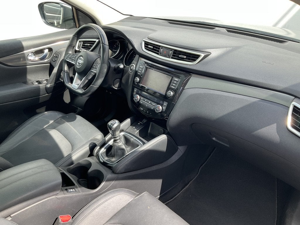 Nissan QASHQAI 1.3 DIG-T Tekna Pano 360° Stoelverw Keyless, Auto's, Nissan, Voorwielaandrijving, 687 kg, Gebruikt, Euro 6