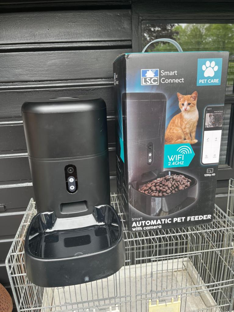 Automatische Voerbak Hond/Kat NIEUW IN DOOS, Ophalen of Verzenden, Nieuw