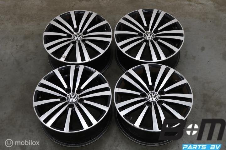 Org. 17 inch Minneapolis velgen VW Passat B7 / B6 3AA601025G