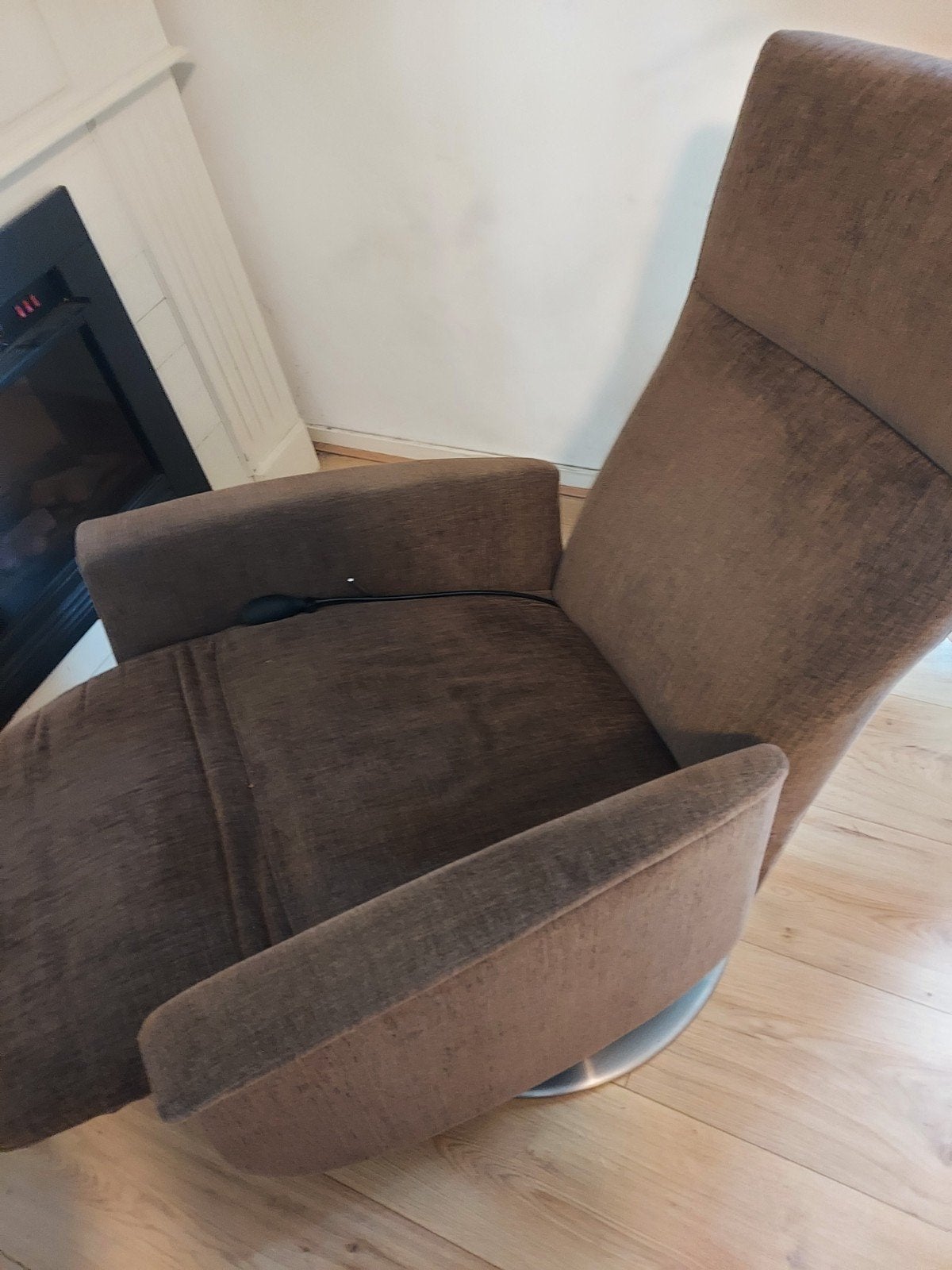 Prominent relax fauteuil, Ophalen, Zo goed als nieuw, Stof, 50 tot 75 cm