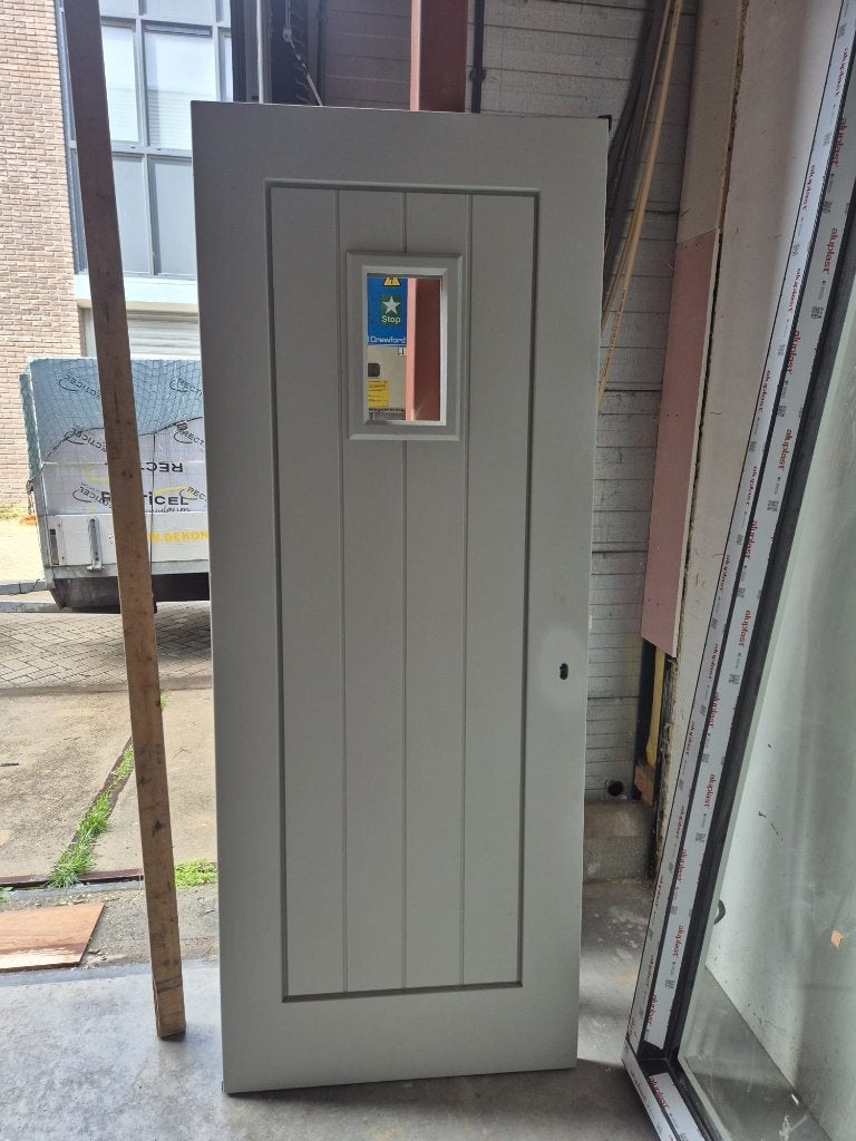 Nieuwe houten voordeur met glas – 830  2115 mm, Doe-het-zelf en Verbouw, Deuren en Horren, Ophalen, Gebruikt, Buitendeur, 200 tot 215 cm