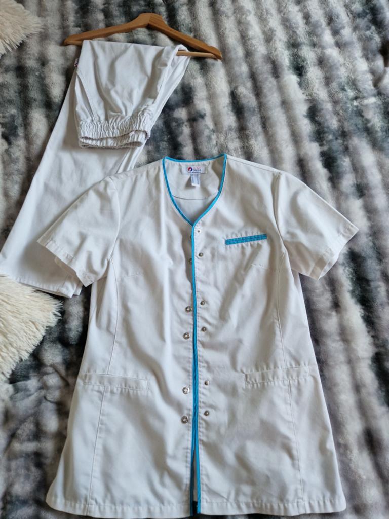 Medisch Uniform, Ophalen, Zo goed als nieuw