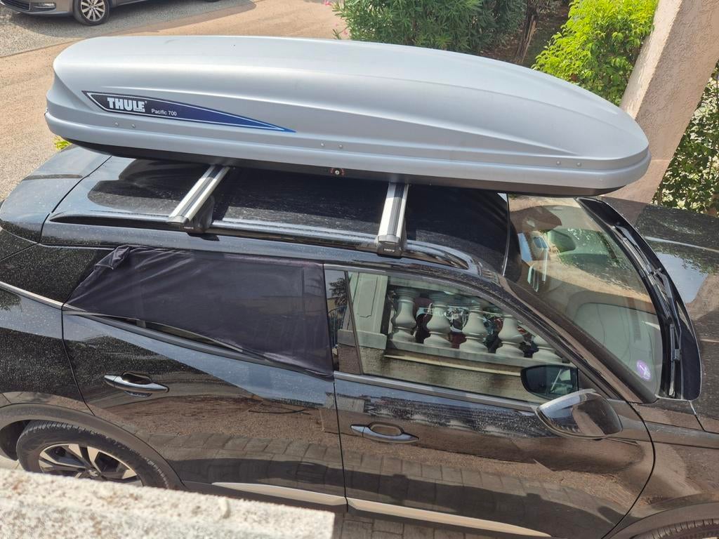 Te huur: Dakkoffer Thule Pacific 700, Ophalen, Gebruikt