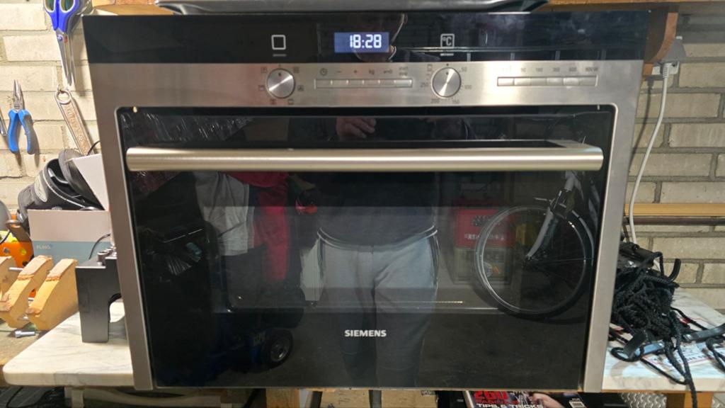 Nette inbouw combi oven van Siemens te koop., Ophalen of Verzenden