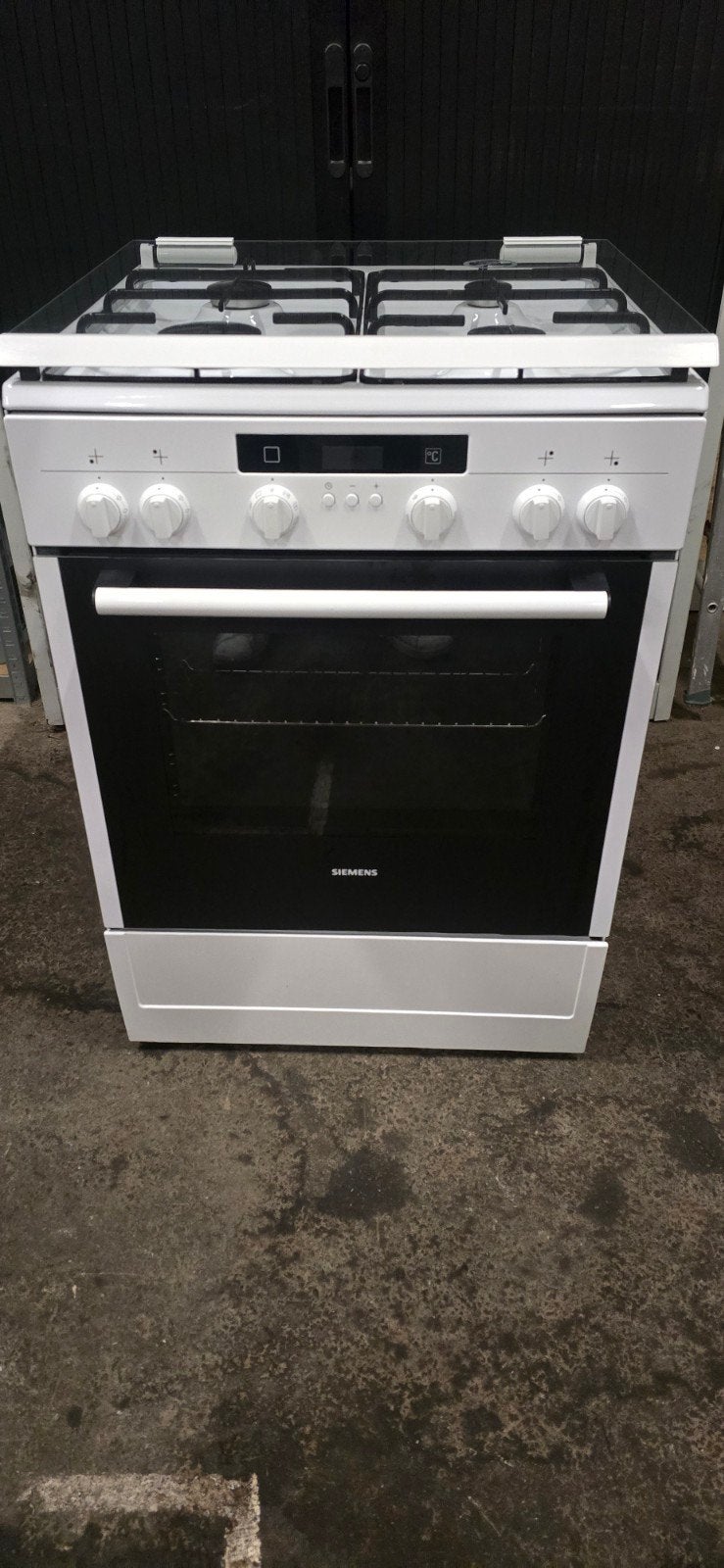Siemens Vrijstaand Fornuis met Elektrische Oven, Ophalen, 4 kookzones, Zo goed als nieuw, Vrijstaand