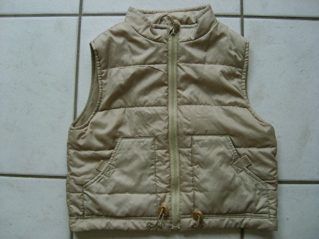 Bodywarmer 98, Kinderen en Baby's, Kinderkleding | Maat 98, Verzenden, Zo goed als nieuw, Jongen, Overige typen