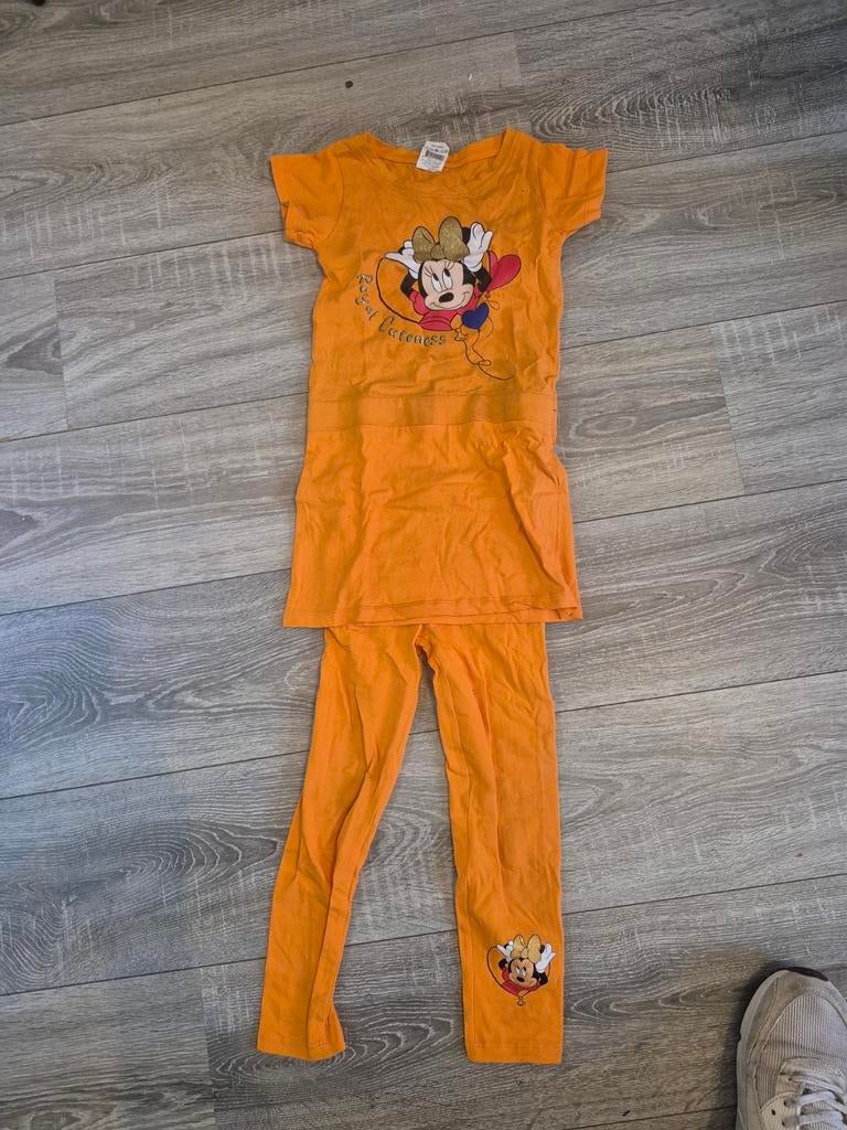 Minnie Mouse setje maat 104/110, Ophalen of Verzenden, Gebruikt, Minnie Mouse, Meisje