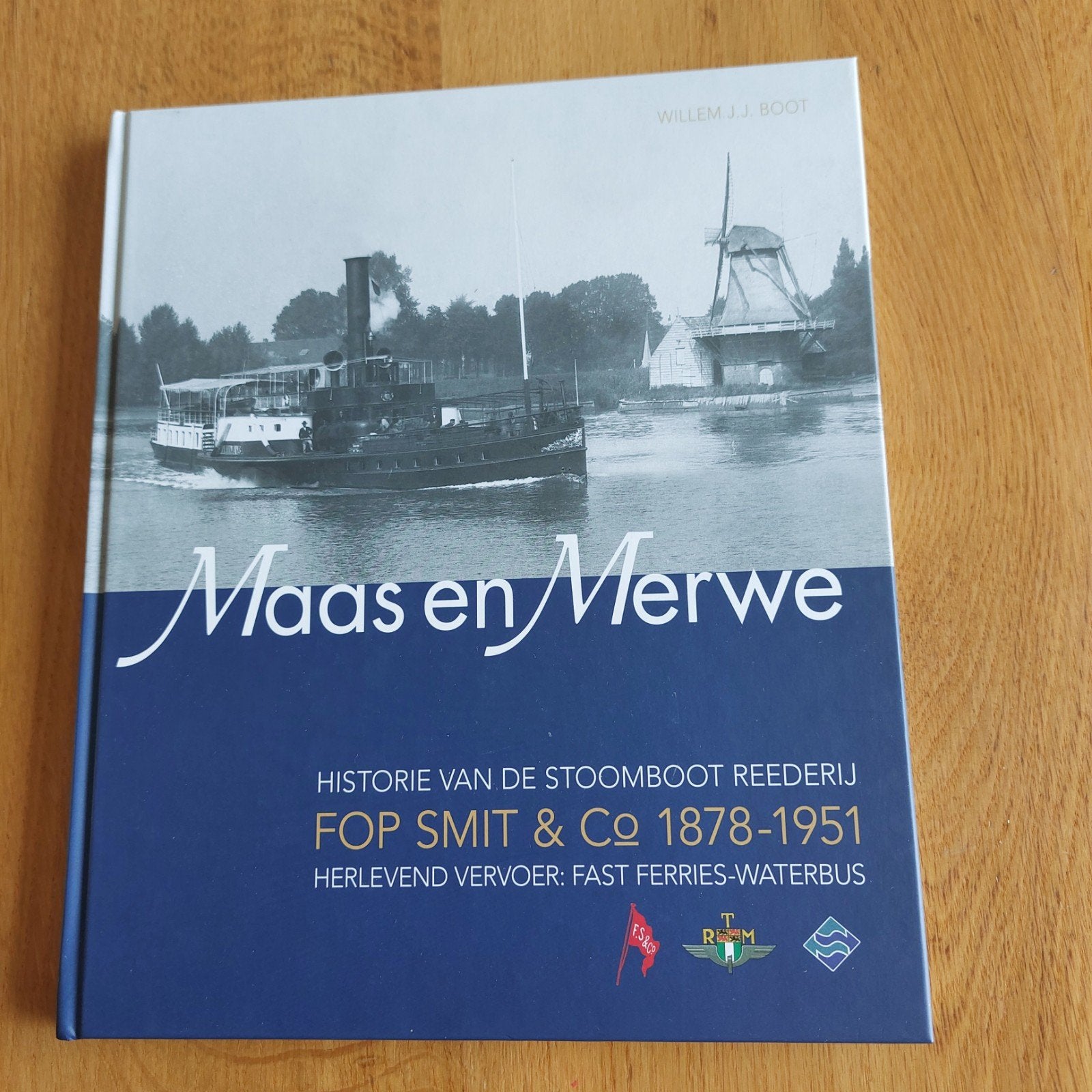 Maas en Merwe: Historie Stoomboot Reederij Fop Smit & Co, Boeken, Geschiedenis | Stad en Regio, Ophalen of Verzenden, 20e eeuw of later