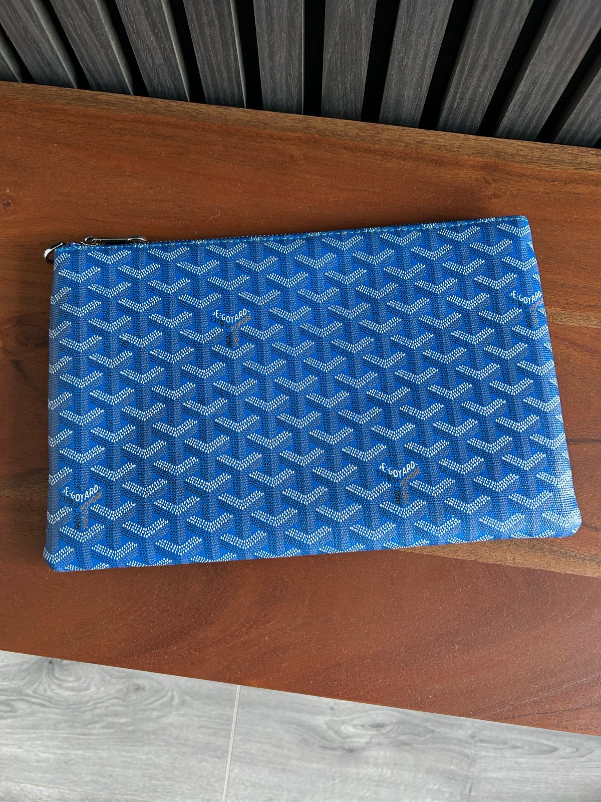 Goyard Pouch Blauw - Stijlvolle Clutch, Sieraden, Tassen en Uiterlijk, Tassen | Schoudertassen, Ophalen of Verzenden, Zo goed als nieuw