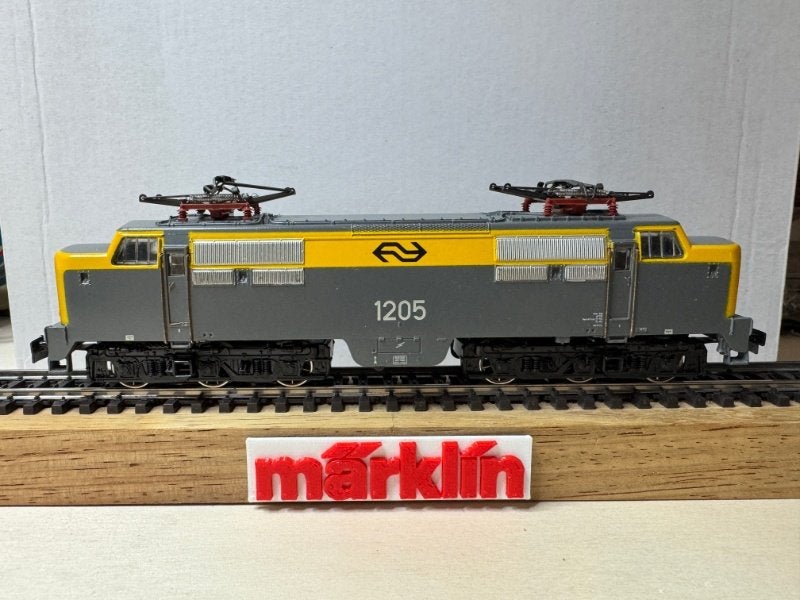 Märklin NS1205 - 3055 loc met nieuwe MFX decoder en motor, Ophalen, Wisselstroom, Gebruikt, Locomotief