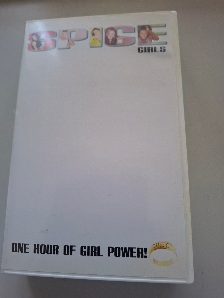 VHS Video Spice Girls - One hour of girl power, Cd's en Dvd's, Alle leeftijden, Ophalen of Verzenden, Gebruikt