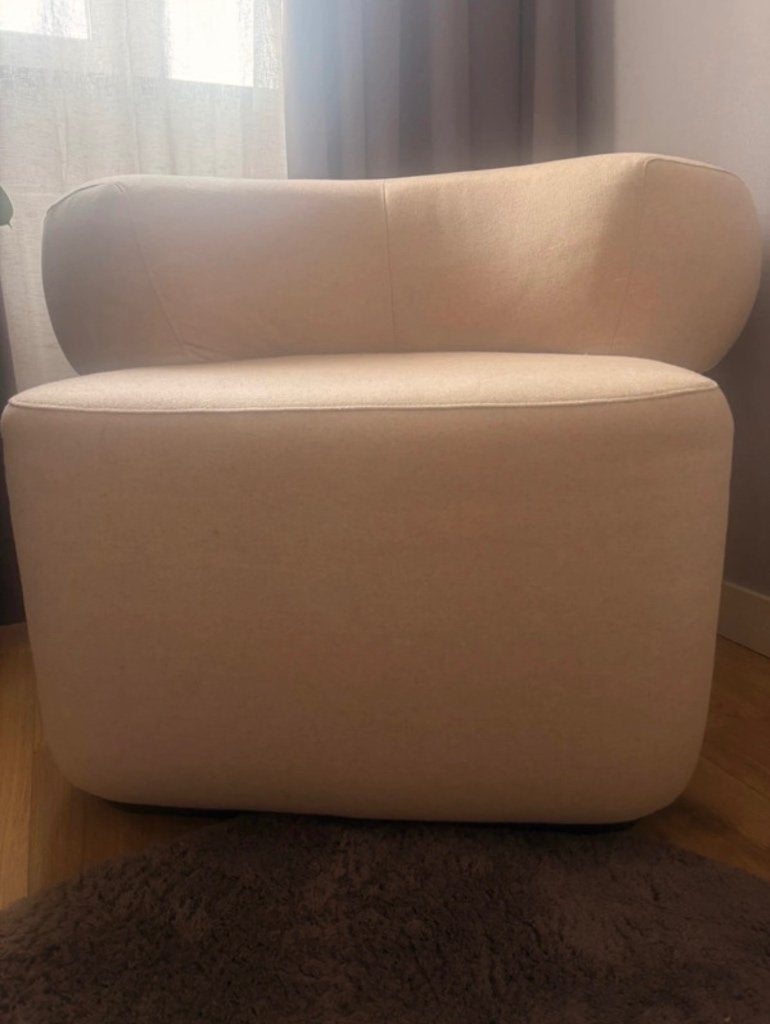 Studio Henk Luna fauteuil – Beige bouclé/wollook, Ophalen, Zo goed als nieuw, 75 tot 100 cm, Stof