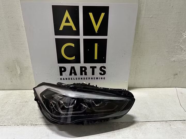 Koplamp BMW X1 F48 LCI Facelift Voll LED Rechts 5A01172-02, Gebruikt, -, -, Ophalen of Verzenden