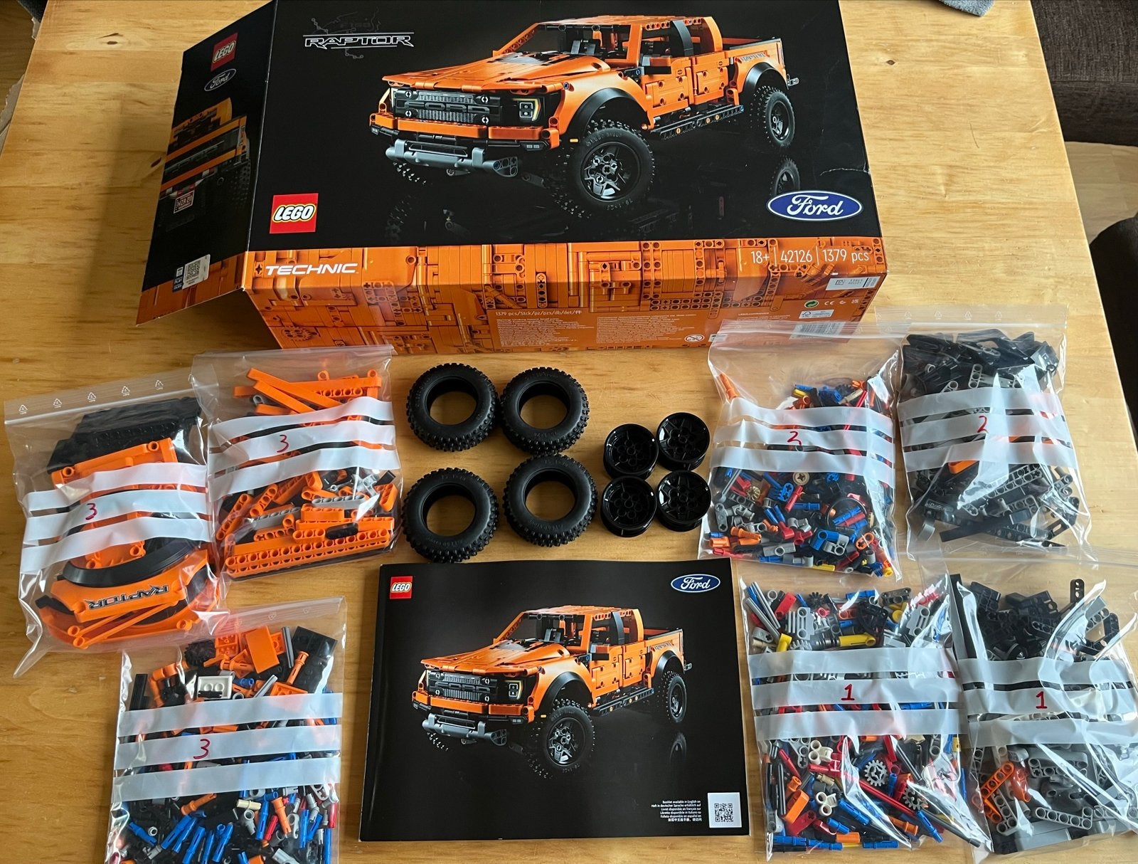 Lego Technic Ford F-150 Raptor 42126 - Zo goed als nieuw, Compleet, Lego, Ophalen of Verzenden, Zo goed als nieuw