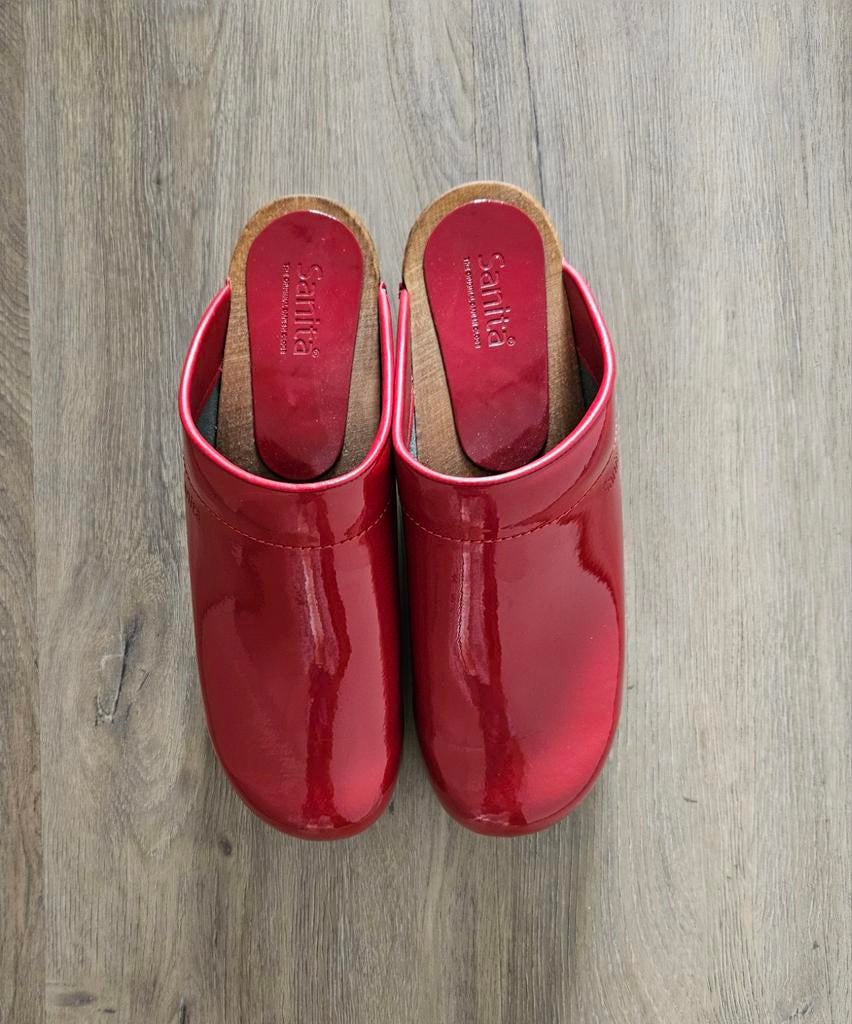 Sanita klompen maat 42 rood, Ophalen of Verzenden, Nieuw, Rood