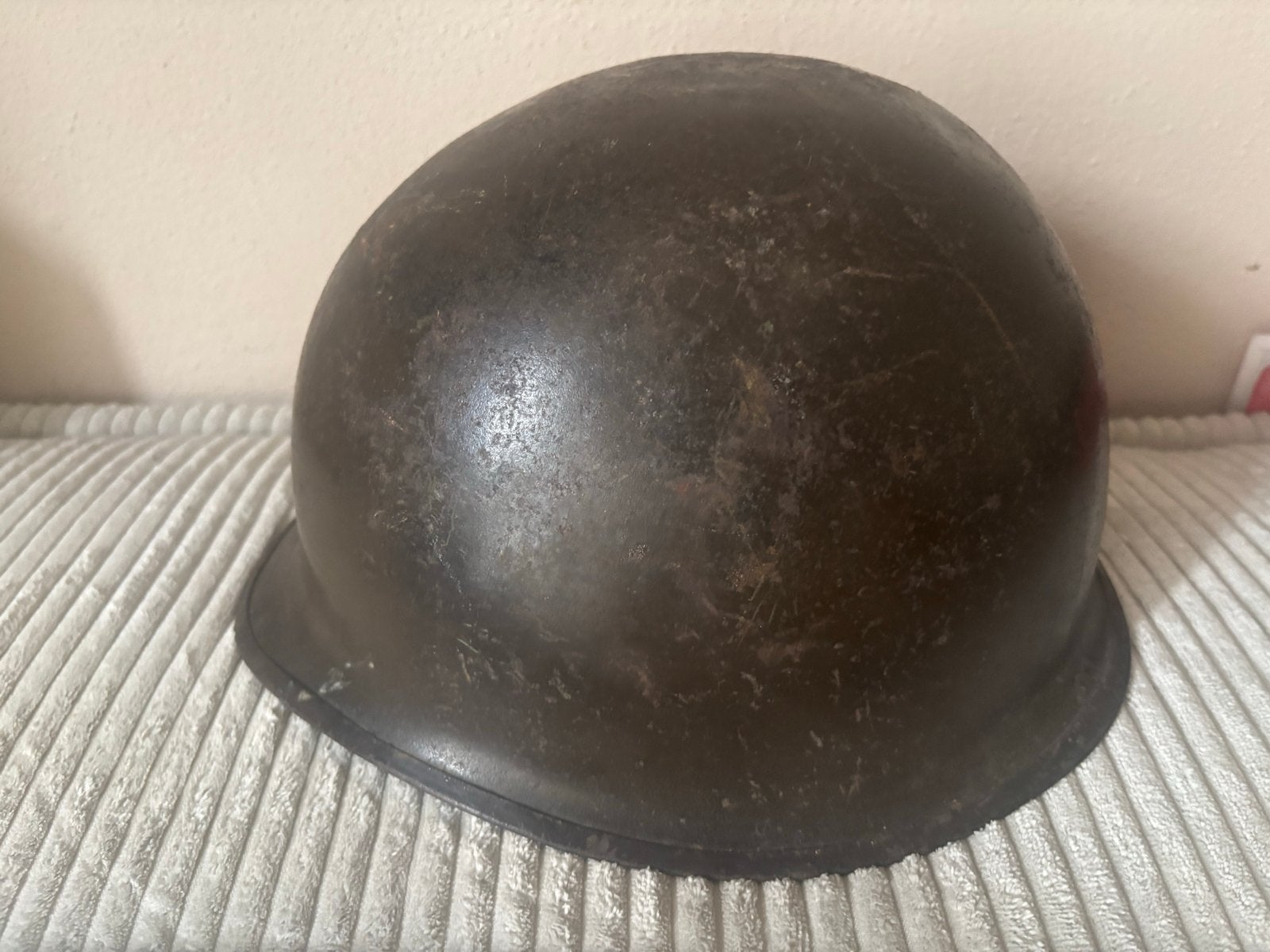 Originele US Army M1 helm - Tweede Wereldoorlog, Ophalen of Verzenden, Landmacht, Amerika, Helm of Baret