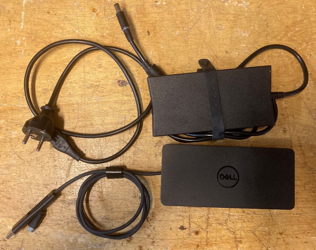 Dell D6000 Universeel Dockingstation, Computers en Software, Dockingstations, Laptop, Ophalen of Verzenden, DELL, Docking station
