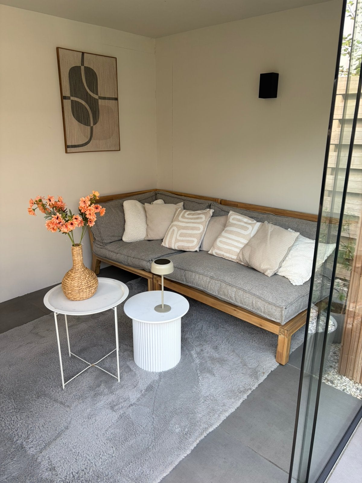 Loungebank Palletbank Trevor Karwei met palletkussens balkon, Ophalen, 4 zitplaatsen, Nieuw, Loungeset