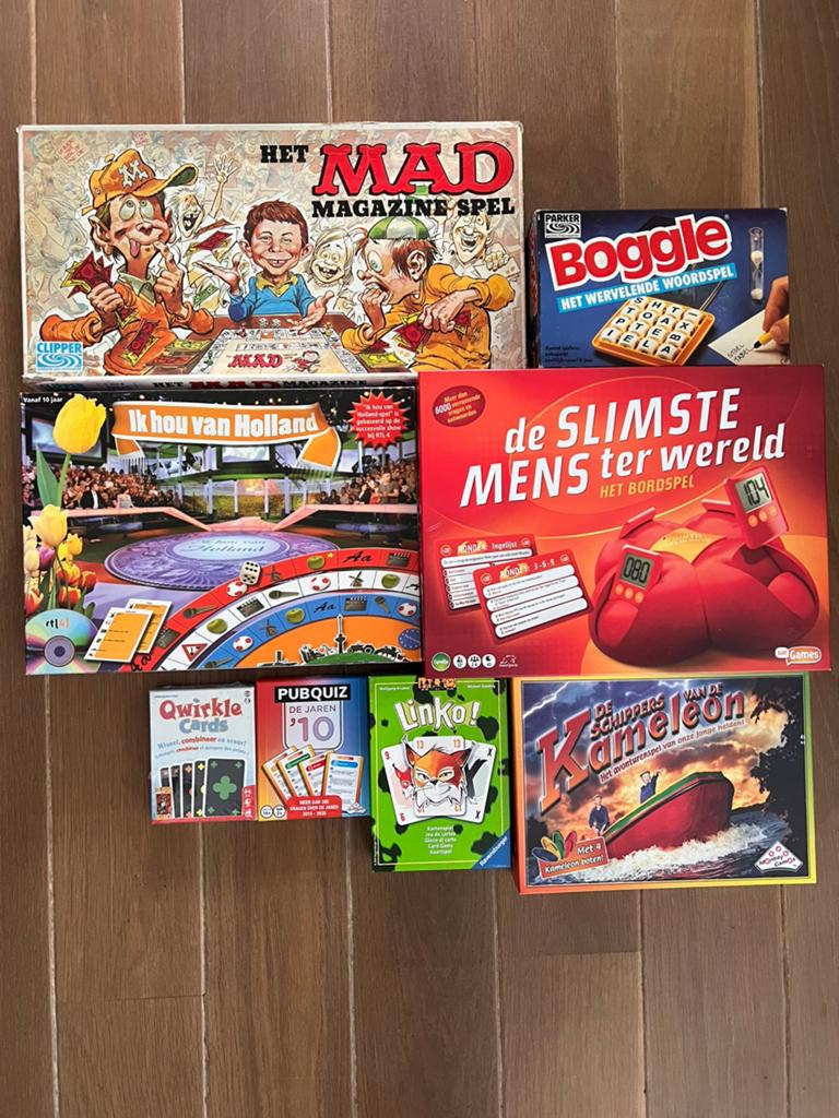 8 spellen, Hobby en Vrije tijd, Gezelschapsspellen | Bordspellen, Ophalen of Verzenden, Zo goed als nieuw