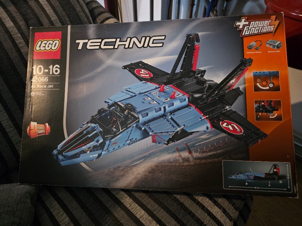 42066 technische lego air race jet, Kinderen en Baby's, Speelgoed | Duplo en Lego, Lego, Ophalen of Verzenden, Zo goed als nieuw
