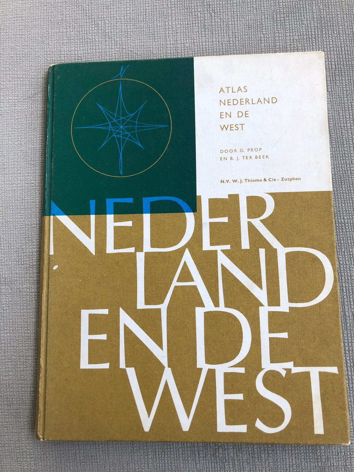 Atlas van Nederland en de West G. Prop en B. J. Ter Beek, Gelezen, Overige atlassen, Ophalen of Verzenden, 1800 tot 2000