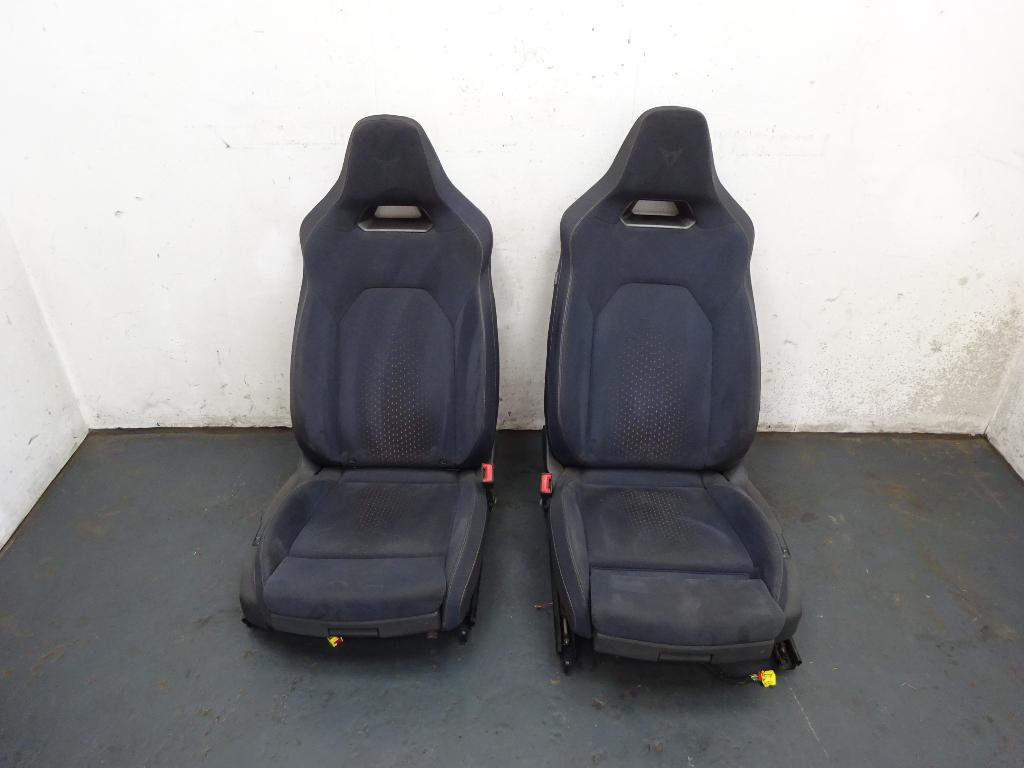 cupra born bj2022 voorstoelen set links + rechts, Auto diversen, Ophalen of Verzenden