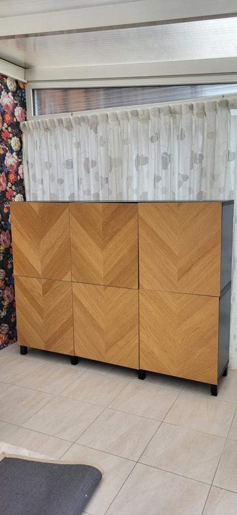 Ikea Besta kast zwart met Hedeviken deuren (2 elementen), Huis en Inrichting, Kasten | Kledingkasten, Ophalen
