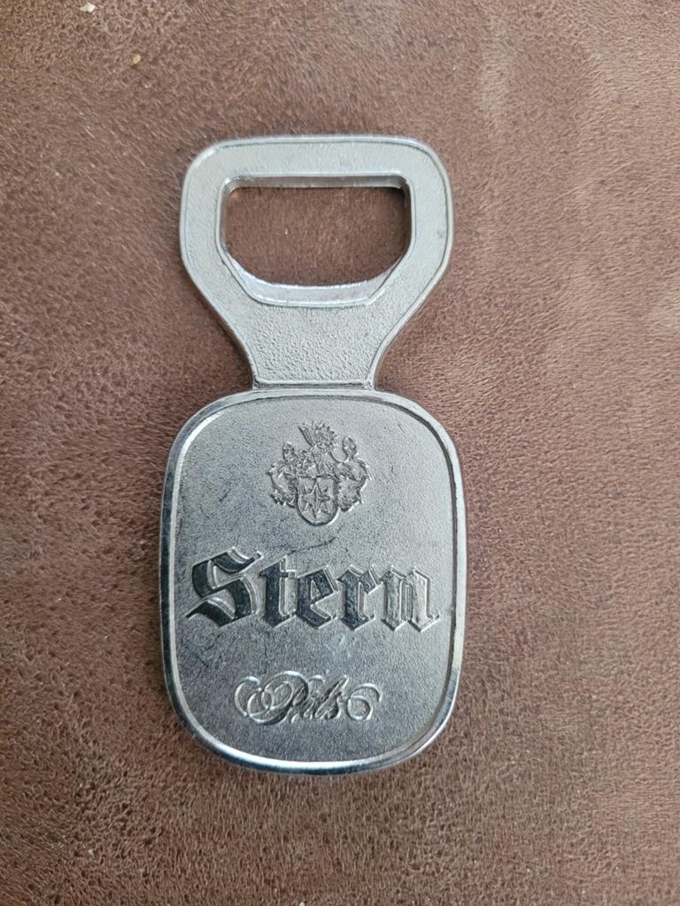 Opener Stern pils Essen, Verzamelen, Ophalen of Verzenden, Zo goed als nieuw, Flesopener, Overige merken
