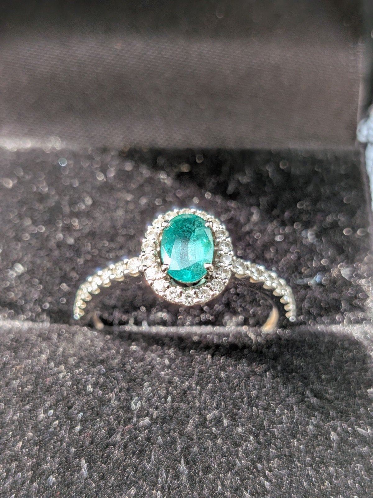 14k Witgouden Diamond Ring (0,63 crt) Smaragd & Briljant, Sieraden, Tassen en Uiterlijk, Ophalen, Wit, Zo goed als nieuw, Met edelsteen