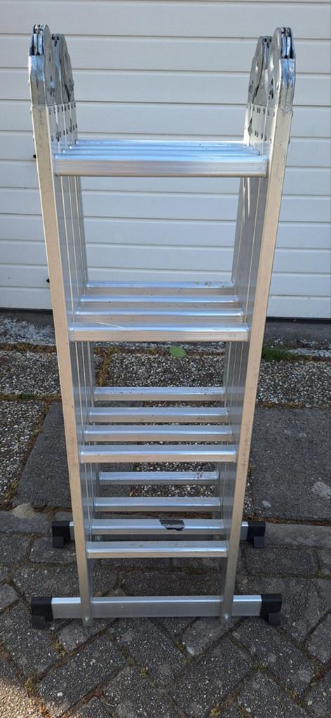 Multifunctionele aluminium vouwladder - Zo goed als nieuw, Ophalen of Verzenden, Zo goed als nieuw, Ladder, Opvouwbaar of Inschuifbaar