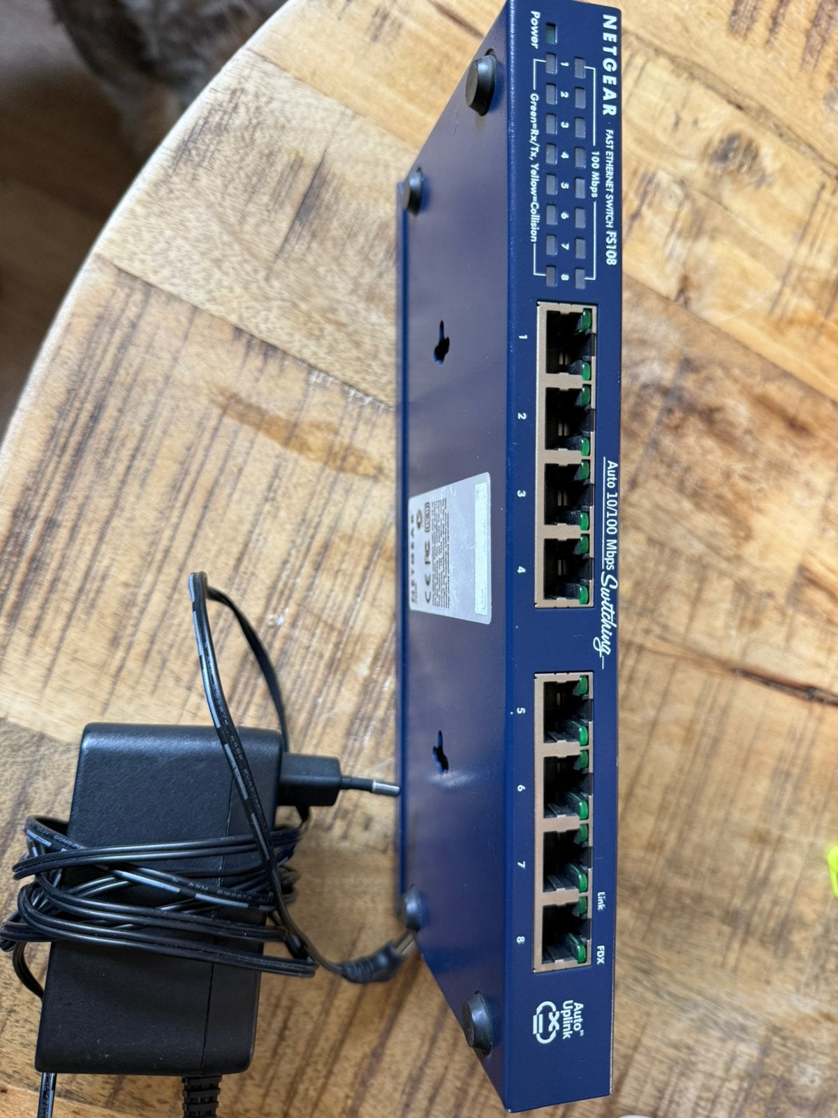 Netgear FS 108, Ophalen of Verzenden, Gebruikt