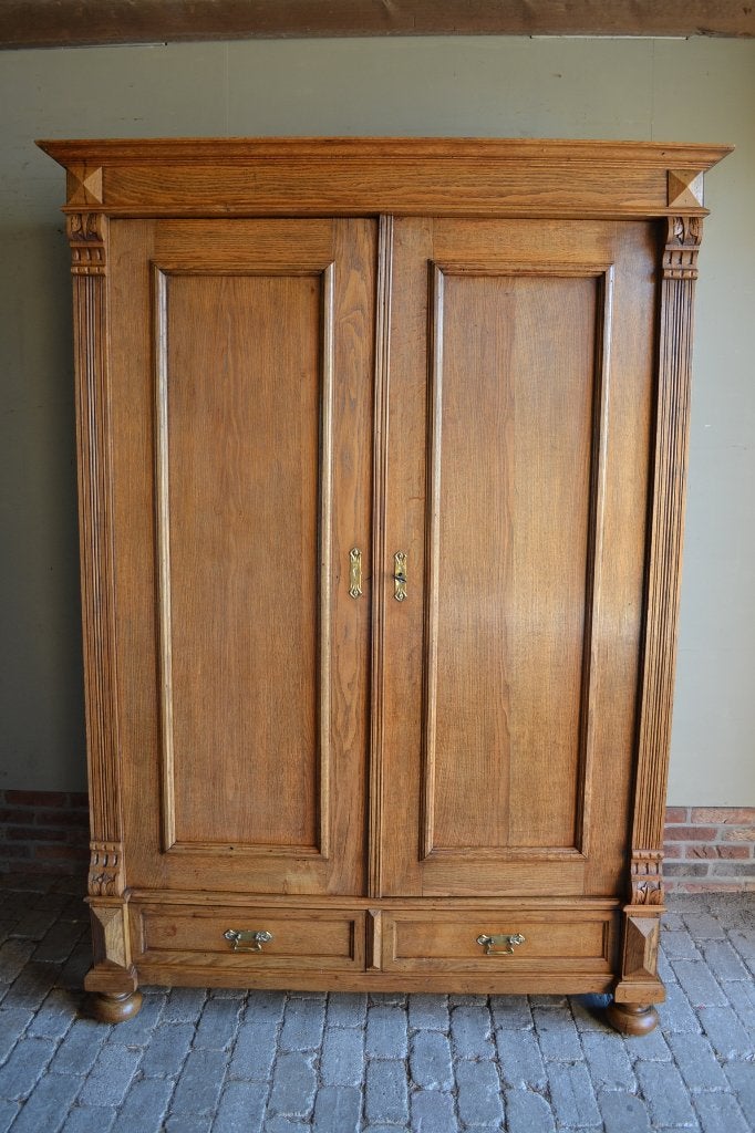 Prachtige antieke eiken houten kast., Verzenden