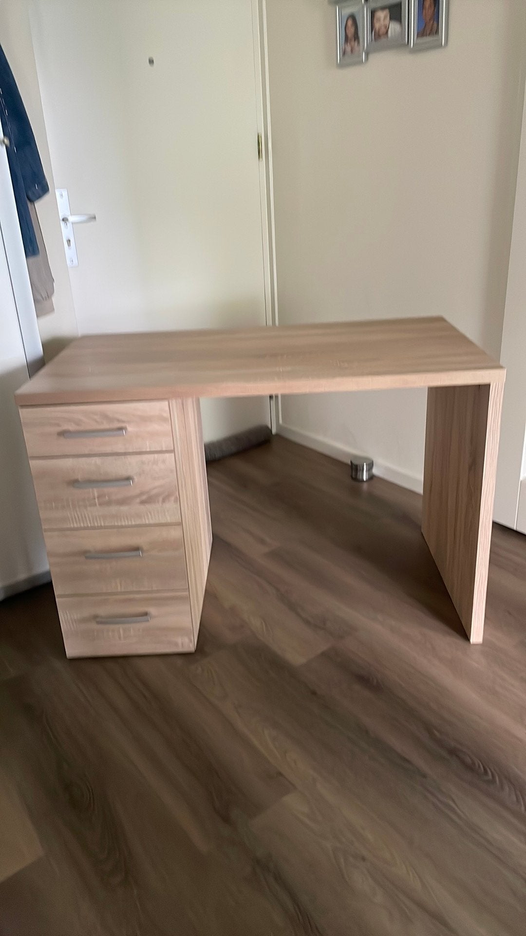 Lade buro 110cm  lang 60cm 75cm hoog, Huis en Inrichting, Bureaus, Ophalen, Zo goed als nieuw