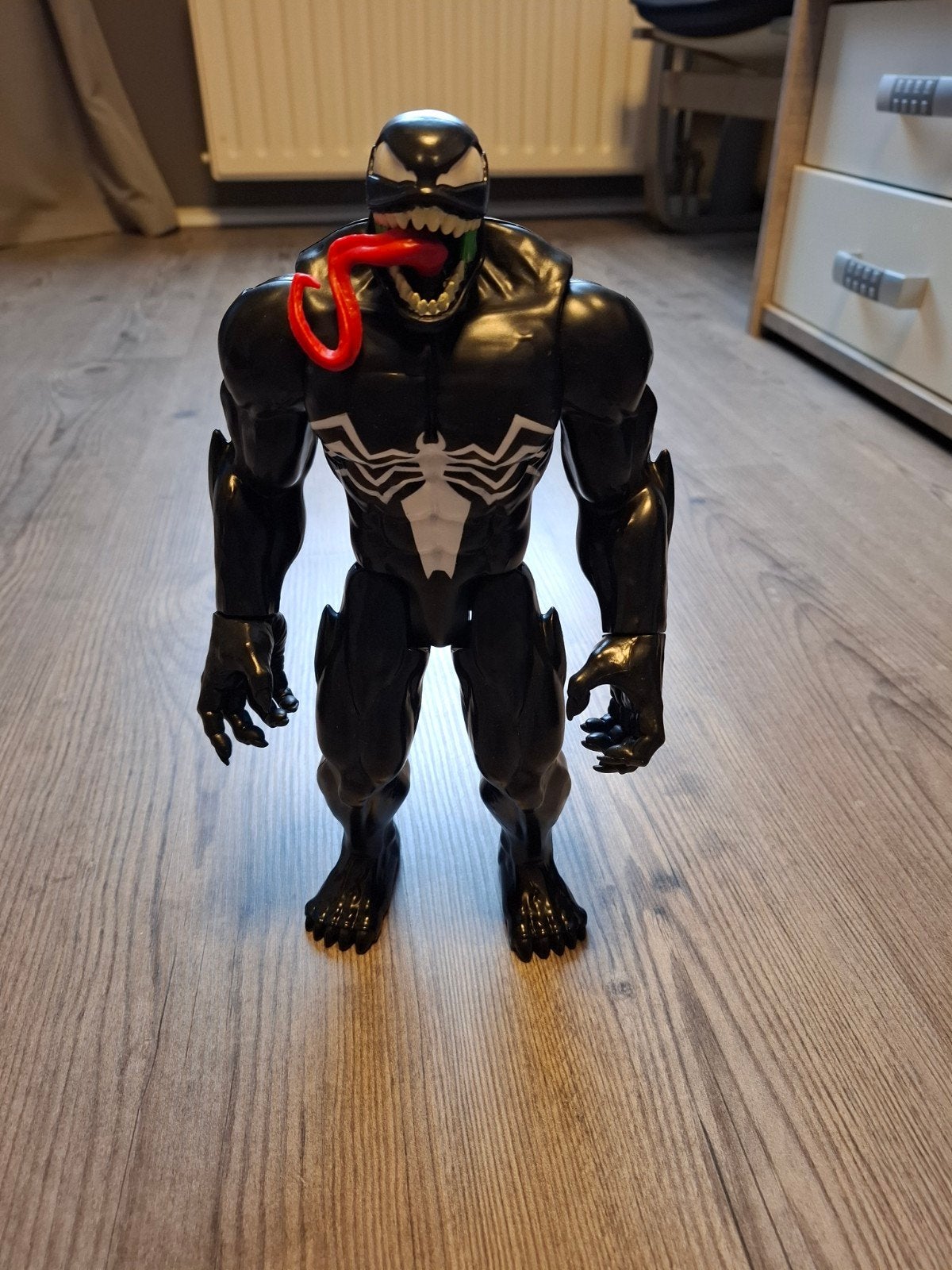 Venom actiefiguur - 30 cm, Ophalen of Verzenden, Zo goed als nieuw