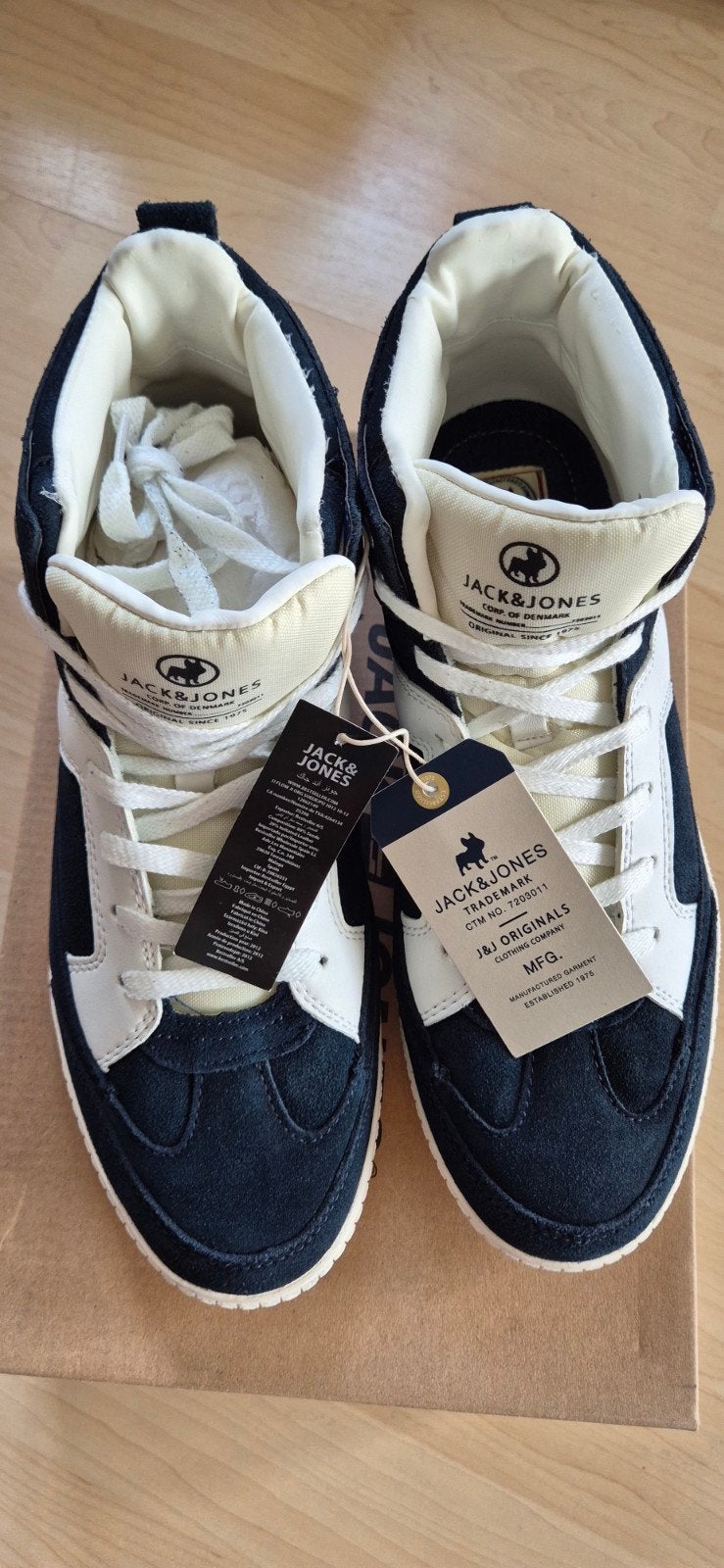 Jack & Jones suède sneakers - Maat 42 - Nieuw, Kleding | Heren, Ophalen, Blauw, Nieuw, Sneakers of Gympen