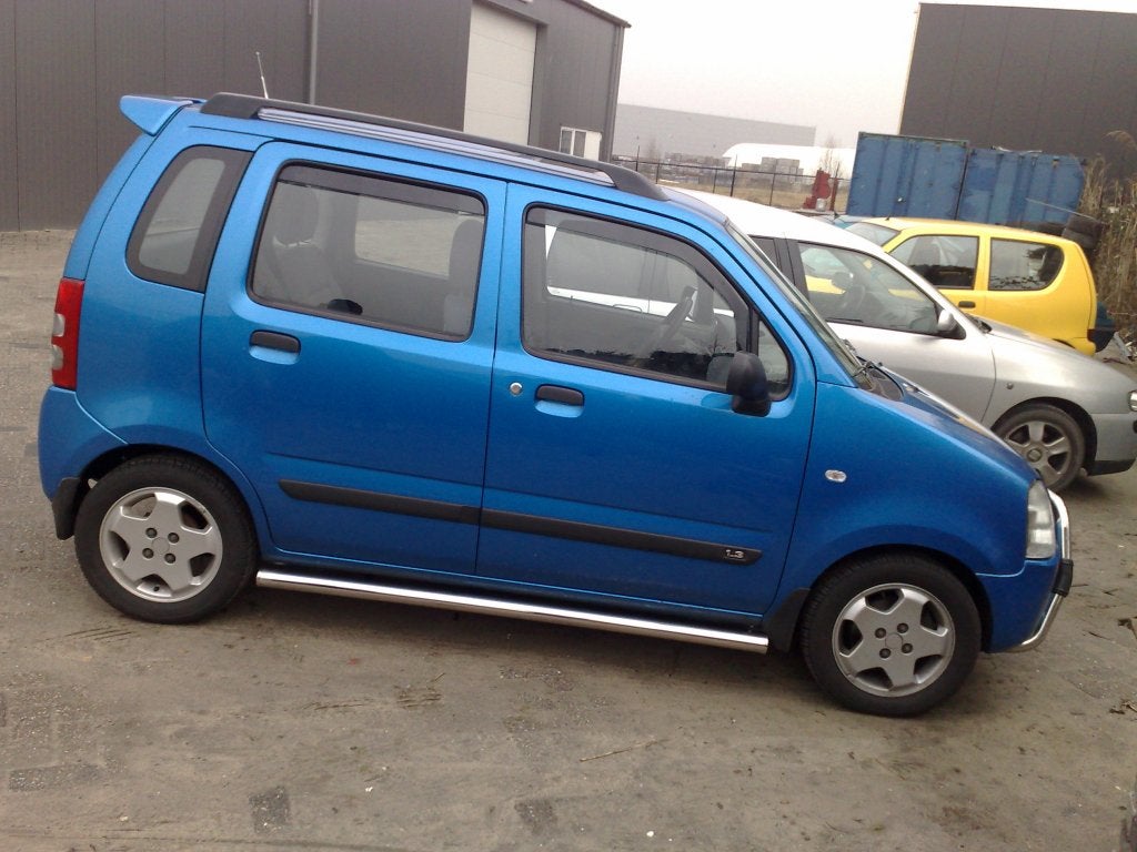 Suzuki Wagon R Sidebars rechte buis, Niet ingevuld, Niet ingevuld, Niet ingevuld