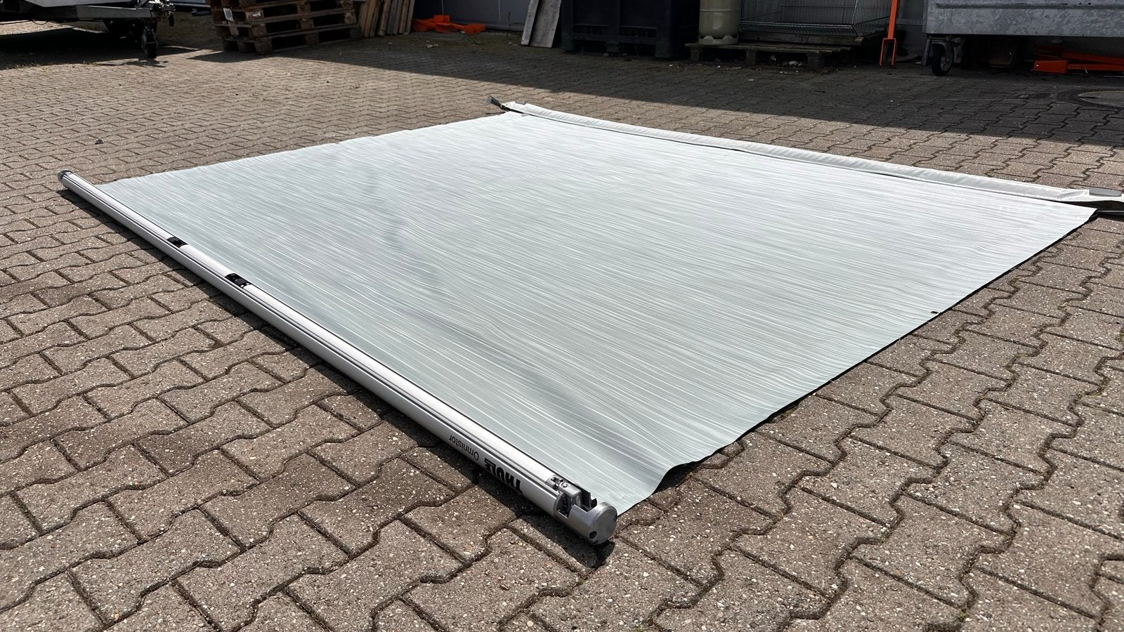 Thule Omnistor luifel grijs 325x250 cm, Ophalen, Zo goed als nieuw