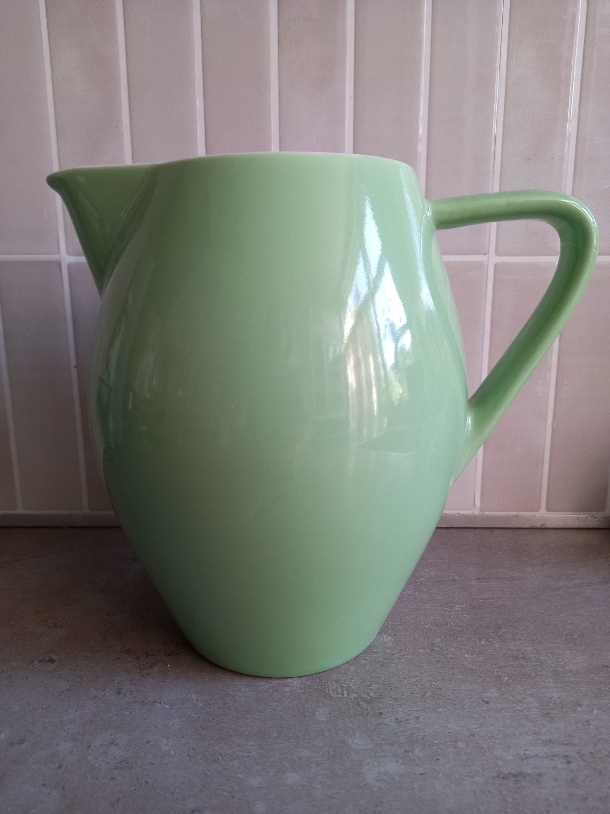 Mintgroene melkkan waterkan vaas Vintage stijl, Ophalen of Verzenden, Zo goed als nieuw, Steen/keramiek, Groen