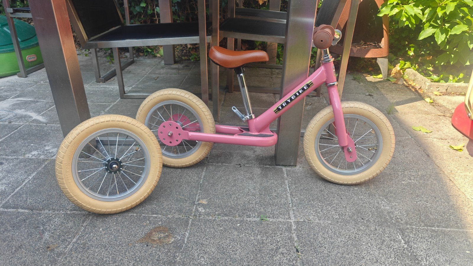 Roze trybike 2 in 1 loopfiets, Ophalen, Zo goed als nieuw, Trybike, Verstelbare zitting