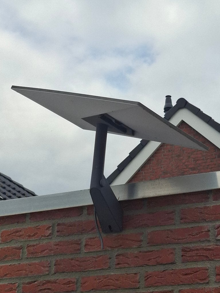 Starlink Standard set + muurbevestiging (zonder kabel), Computers en Software, Routers en Modems, Gebruikt, Router, Ophalen