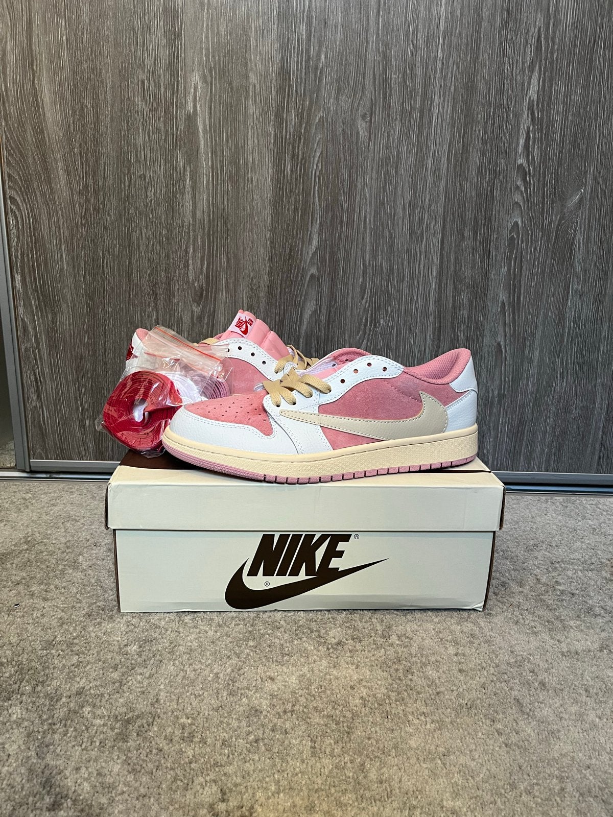 Nike Travis Scott, Overige kleuren, Verzenden, Nieuw, Sneakers of Gympen