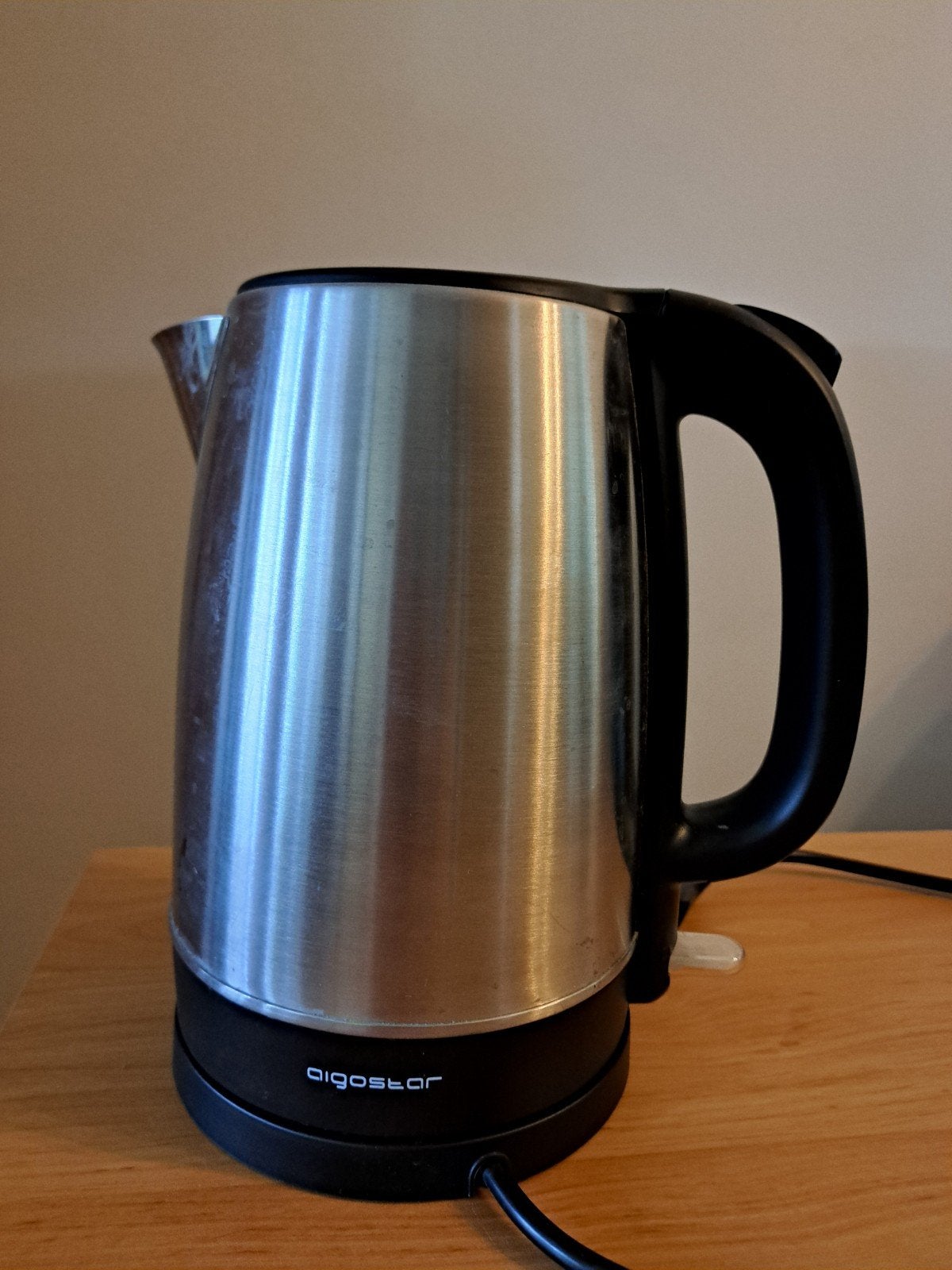 Aigostar RVS Waterkoker - 1.7L Draadloos, 1 tot 2 liter, Ophalen, Gebruikt, Rvs