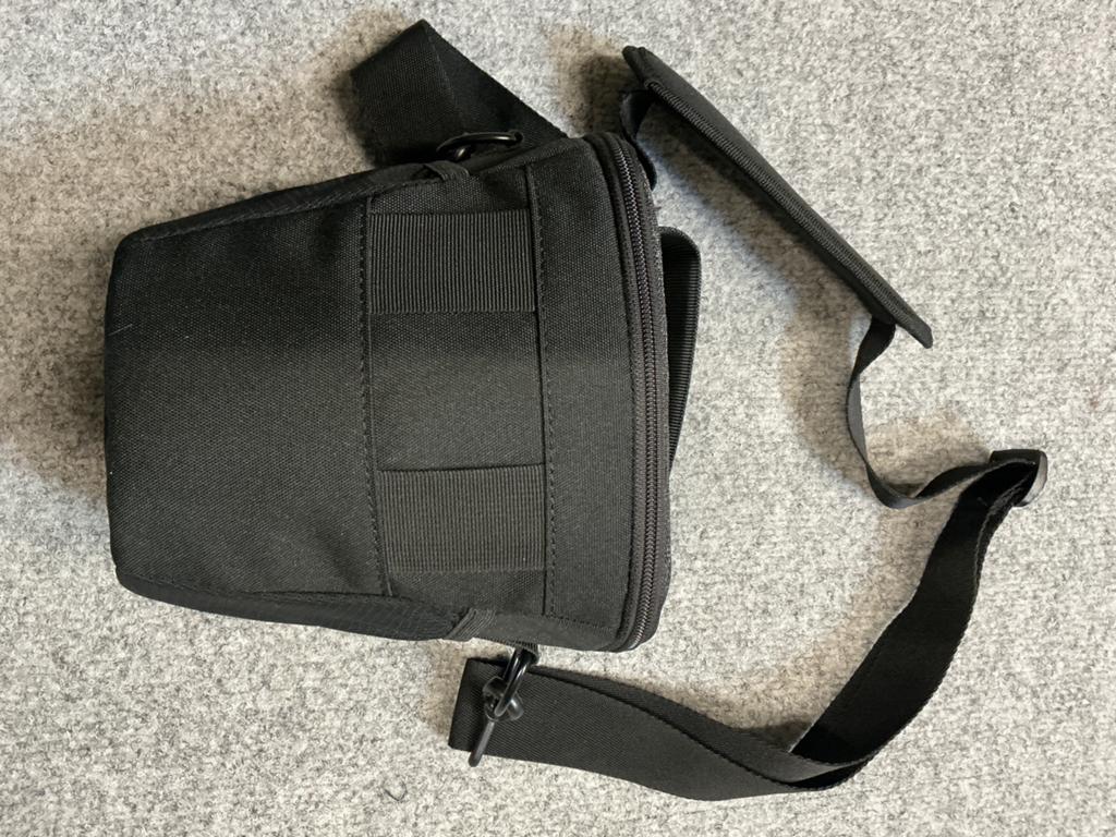 Tenba neustas NIEUW!! (Voor spiegelreflex camera met lens), Ophalen of Verzenden, Nieuw, Schoudertas, Overige merken