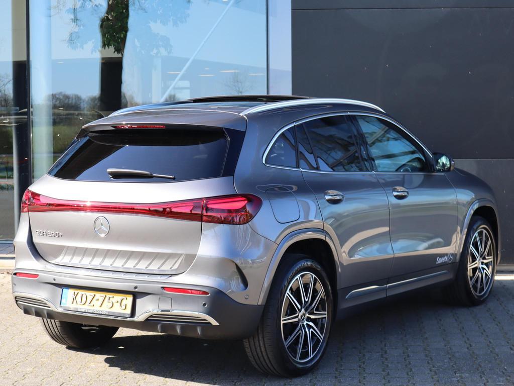 Mercedes-Benz EQA 250+ Business Solution AMG 71 kWh, Auto's, Zwart, 445 min, SUV of Terreinwagen, Zilver of Grijs