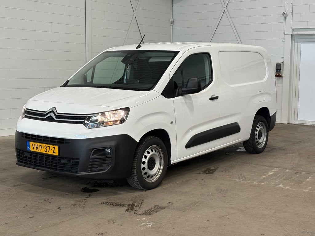 Citroën Berlingo 1.5 BlueHDI Club XL 2022, Auto's, Voorwielaandrijving, Gebruikt, Euro 6, 4 cilinders