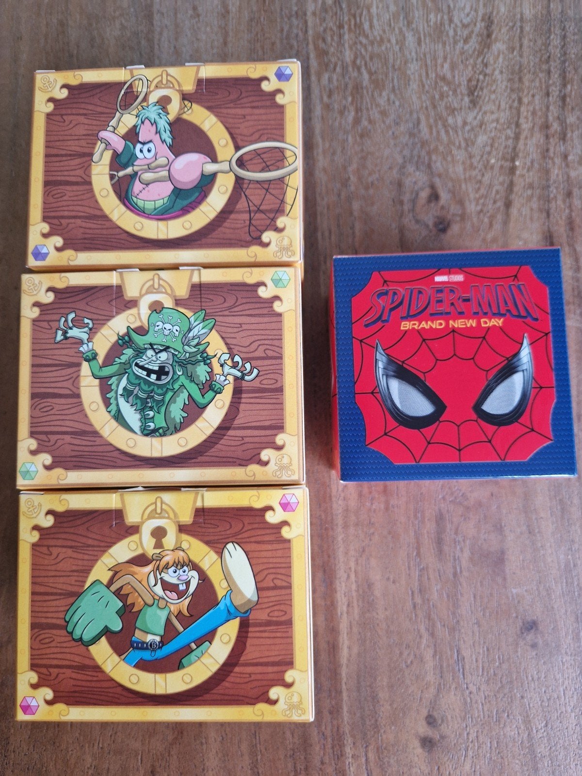 4x nieuwe happy meal fig mc donalds Sponge Bob Spiderman mcd, Ophalen of Verzenden, Nieuw